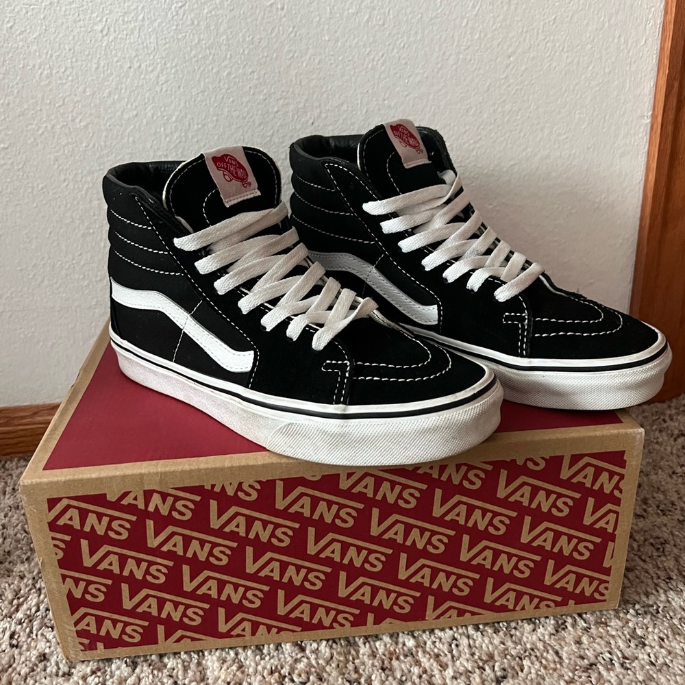 Women’s high top vans